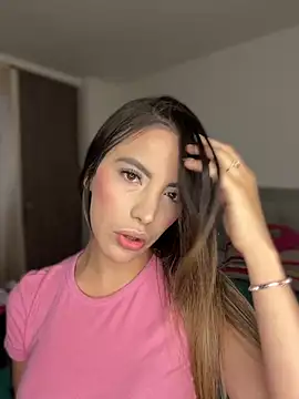 Snapshot of amelye_saens chatting on March 12, 2025, 2:30 am amelye saens online show from March 12, 2025, 2:30 am