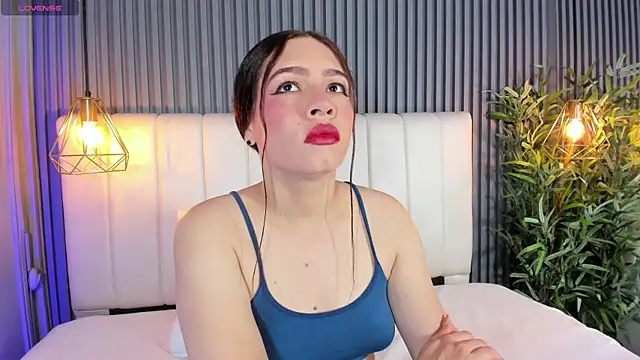 SaraRiley online show from February 13, 2026, 9:00 pm