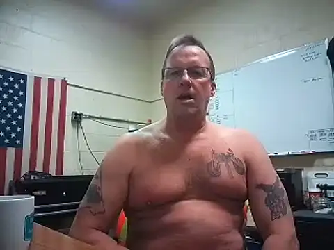 Cockrub1 online show from February 5, 2025, 12:38 pm