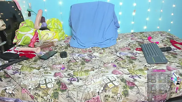 natacha wolf online show from March 22, 2025, 8:40 am