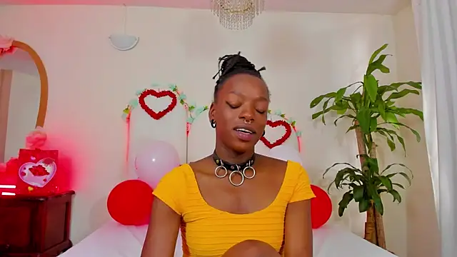 Coco Kiss online show from February 12, 2025, 7:24 pm