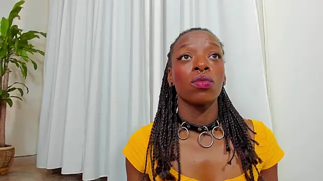 Coco Kiss online show from February 12, 2025, 10:26 pm