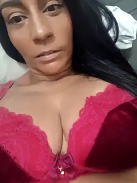 casal7722 online show from December 17, 2024, 4:11 pm