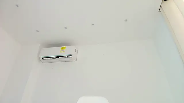 Snapshot of mollyrivera chatting on March 28, 2026, 9:47 pm mollyrivera online show from March 28, 2026, 9:47 pm