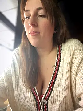 MommmyYummy online show from October 31, 2025, 10:38 am