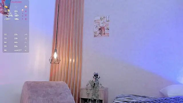 PawgGirl18 online show from January 24, 2025, 3:13 pm