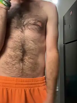 4kUsh2Fashion0 online show from September 9, 2025, 12:05 pm