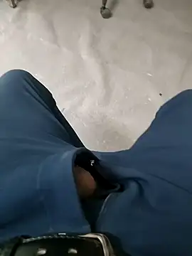 samlord261 online show from December 25, 2024, 11:33 am