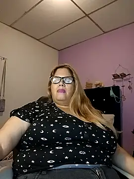 EllisW8 online show from February 12, 2026, 11:00 pm