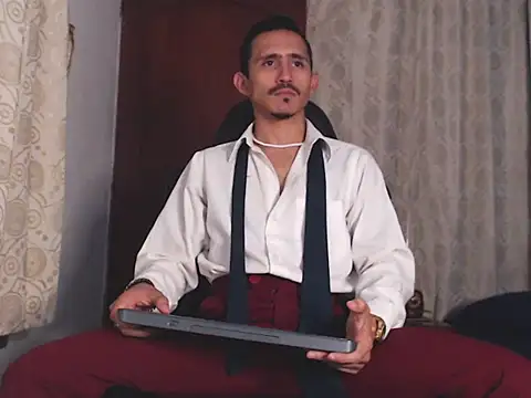 HomeAloneK online show from October 2, 2025, 7:32 pm