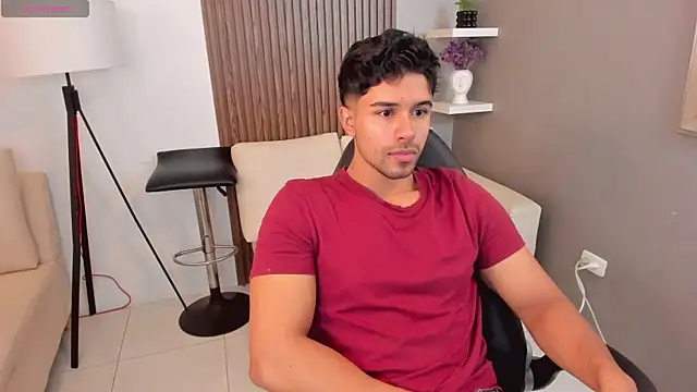 liam collins21 online show from February 26, 2025, 11:52 am