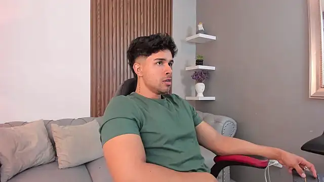 liam collins21 online show from March 3, 2025, 11:55 am