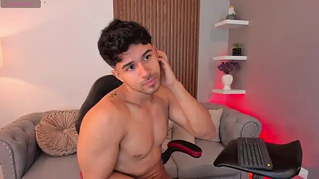 liam collins21 online show from March 10, 2025, 11:42 am