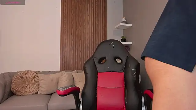 liam collins21 online show from March 12, 2025, 11:42 am