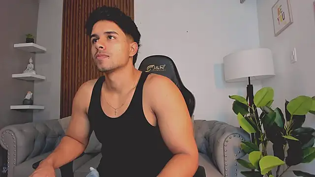 liam collins21 online show from October 2, 2025, 12:01 pm