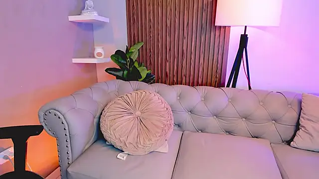 liam collins21 online show from November 23, 2025, 12:05 pm