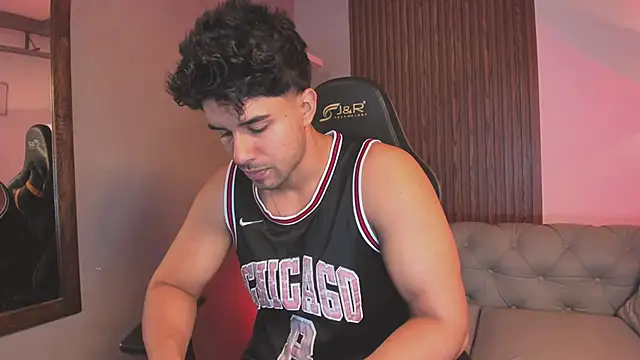 liam collins21 online show from January 11, 2026, 11:59 am