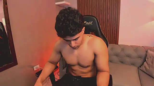 liam collins21 online show from January 15, 2026, 12:10 pm