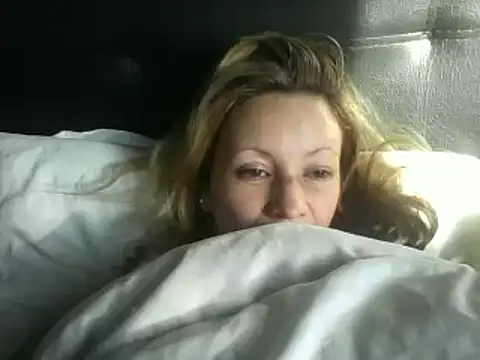 Paulita x3 online show from March 4, 2026, 11:49 am