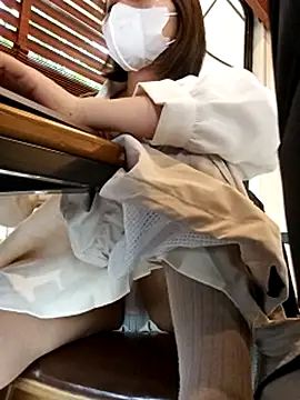 Michiko1 online show from February 16, 2025, 9:04 am