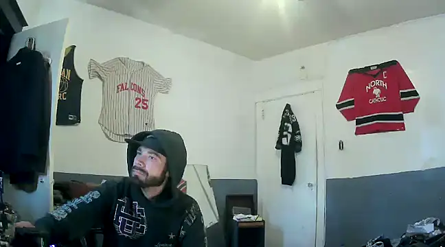 sledge901 online show from February 8, 2025, 4:47 pm