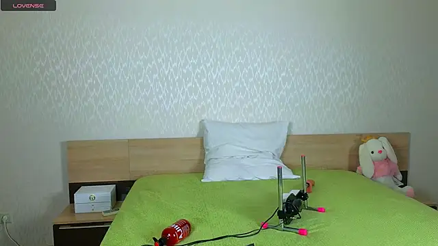 Cowell Adelina online show from February 8, 2026, 9:56 am