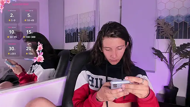 Feniix   online show from February 11, 2025, 3:50 am