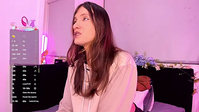 Feniix   online show from February 25, 2026, 5:06 am