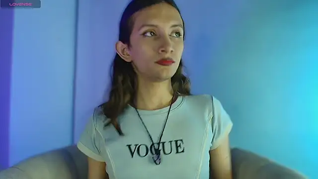 Feniix   online show from April 7, 2026, 5:08 am