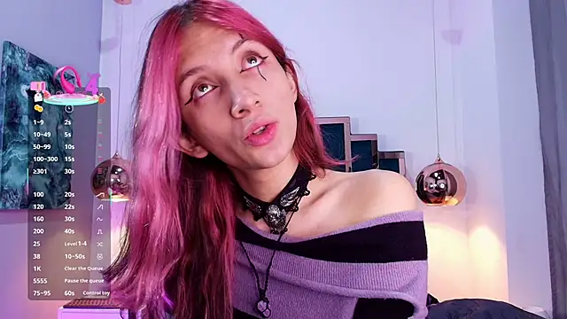 Feniix   online show from April 15, 2026, 5:36 am