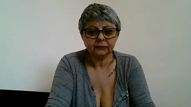 roseblak42 online show from March 28, 2026, 7:30 am