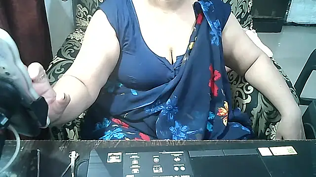 Snapshot of Punambhabisexy chatting on October 9, 2025, 12:36 pm Punambhabisexy online show from October 9, 2025, 12:36 pm