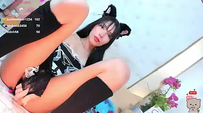 Snapshot of LolaMakenzie chatting on February 15, 2025, 7:16 am LolaMakenzie online show from February 15, 2025, 7:16 am