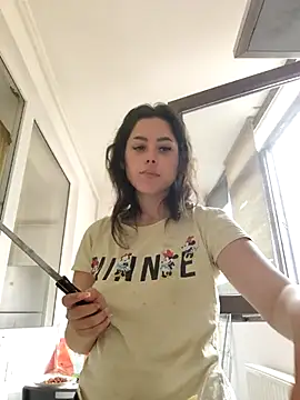 LovelyJulliette online show from March 15, 2025, 3:27 pm