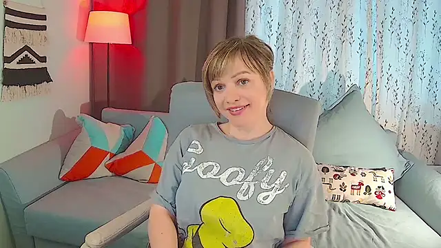 NandiSmile online show from February 10, 2026, 9:46 am