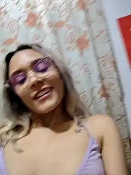 TaraaHot online show from March 20, 2025, 1:57 am