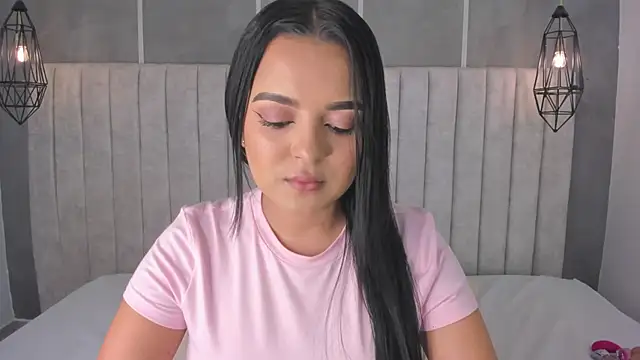 lea gray online show from February 18, 2025, 7:09 pm