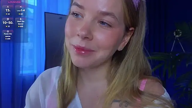 milly shy online show from November 7, 2025, 6:57 am