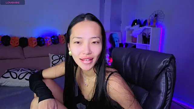  MIURA  online show from October 28, 2025, 12:58 am