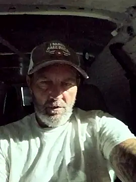 Hotbodyscottie online show from September 27, 2025, 9:36 am