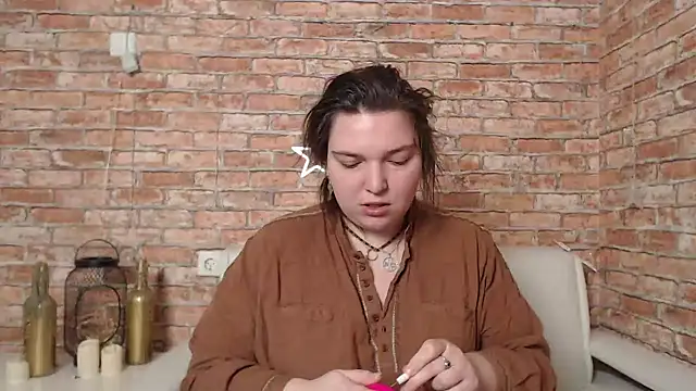 Amelia Kiss  online show from January 29, 2025, 12:43 am