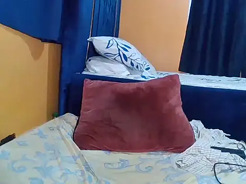 Prettyblackgal online show from December 18, 2025, 3:07 pm