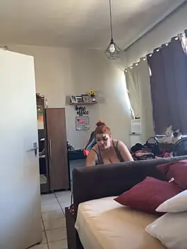 Bruninhaa34 online show from April 8, 2026, 3:01 pm