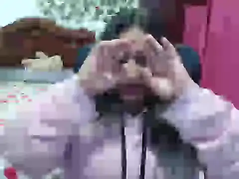 Snapshot of EmilyLove1014 chatting on January 6, 2025, 12:16 am EmilyLove1014 online show from January 6, 2025, 12:16 am