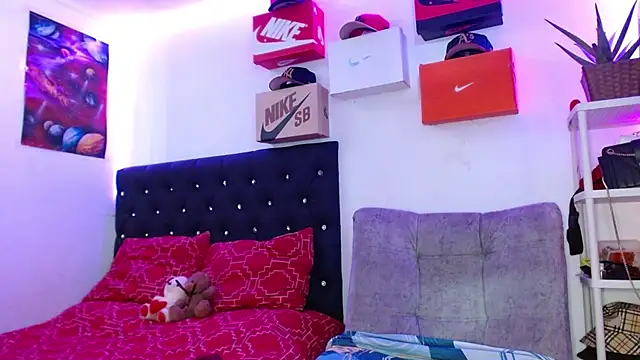 king  Black online show from December 24, 2024, 4:30 pm