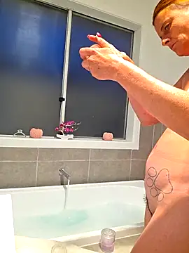 Pussy69Kat online show from December 1, 2025, 9:25 am