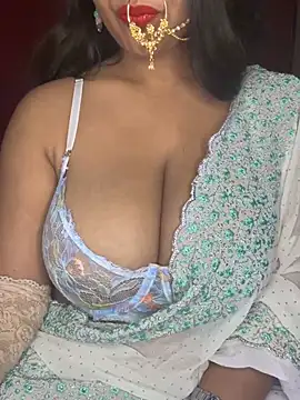 Snapshot of Playful__Princess chatting on December 23, 2024, 9:38 am Playful Princess online show from December 23, 2024, 9:38 am