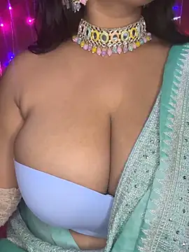 Snapshot of Playful__Princess chatting on January 31, 2025, 11:24 am Playful Princess online show from January 31, 2025, 11:24 am