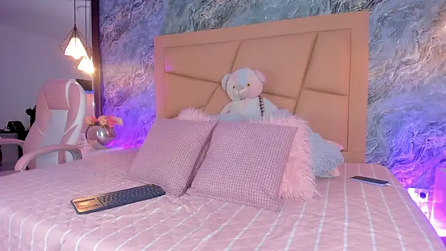  Hollywood 1 online show from October 7, 2025, 6:54 am