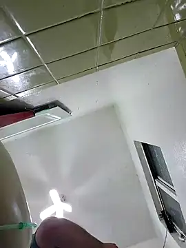 Snapshot of Ricorry@xh chatting on December 31, 2024, 3:45 am Ricorryxh online show from December 31, 2024, 3:45 am